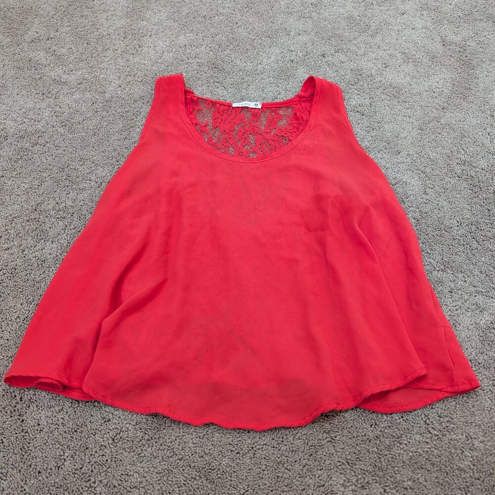 Soprano lace-back flowy tank top